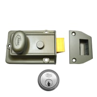 ASEC Traditional Non-Deadlocking Nightlatch 60mm GRN with Satin Chrome Cylinder Boxed