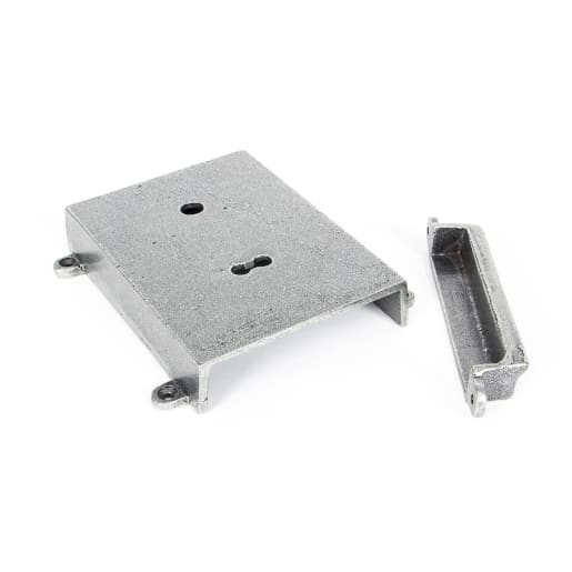 From The Anvil Pewter Rim Lock & Cast Iron Cover