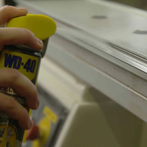 WD-40 Specialist Silicone Features and Benefits 